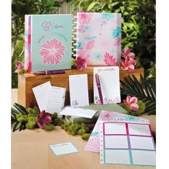 Circa Secret Garden Weekly/Monthly Undated Agenda Notebook