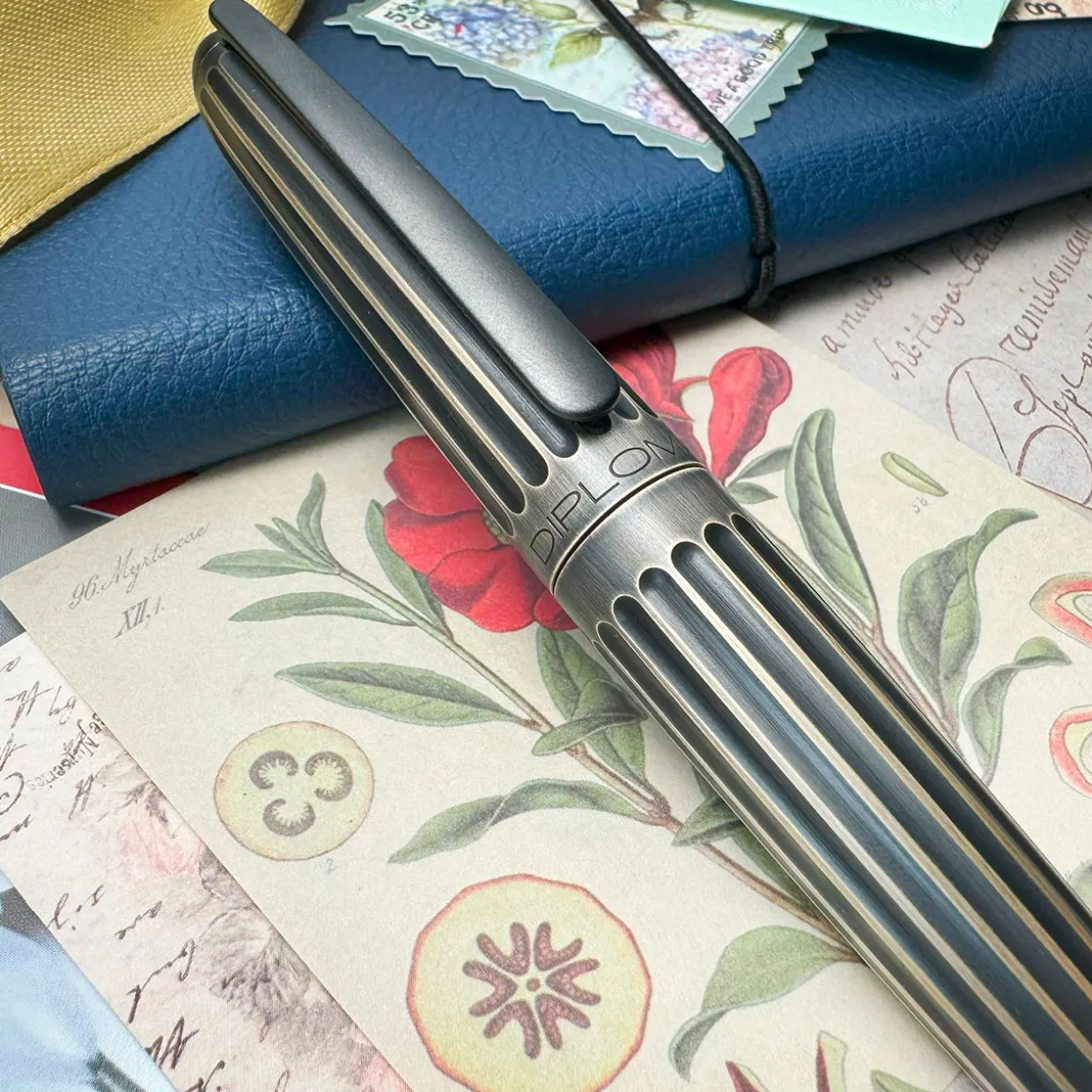 Diplomat Aero Stripes Oxyd Brass Pen