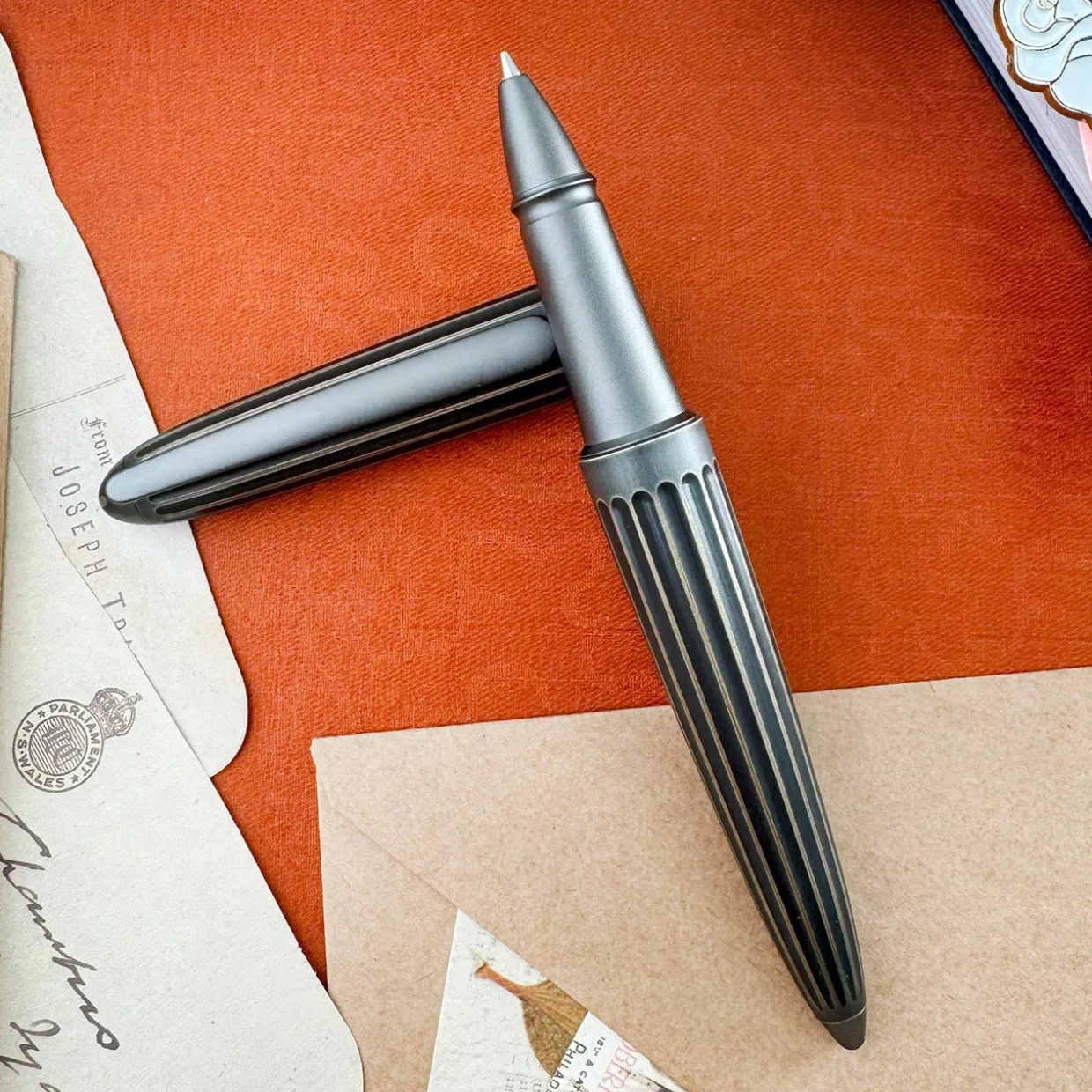 Diplomat Aero Stripes Oxyd Brass Pen