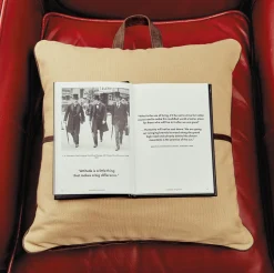 Reader's Pocket Pillow-To-Go