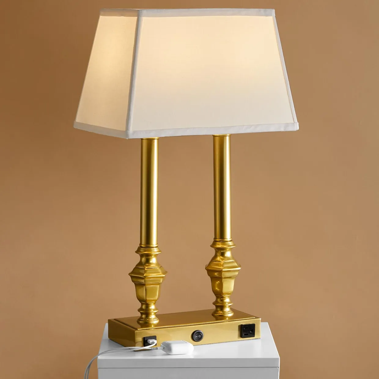 Stiffel Twin Charging Desk Lamp
