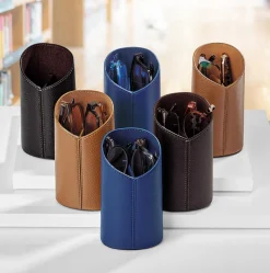 Trophy Double Eyeglass Stand